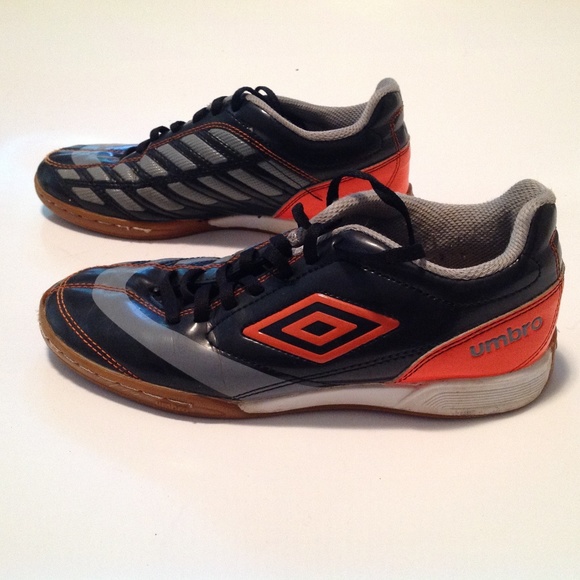 umbro shoes